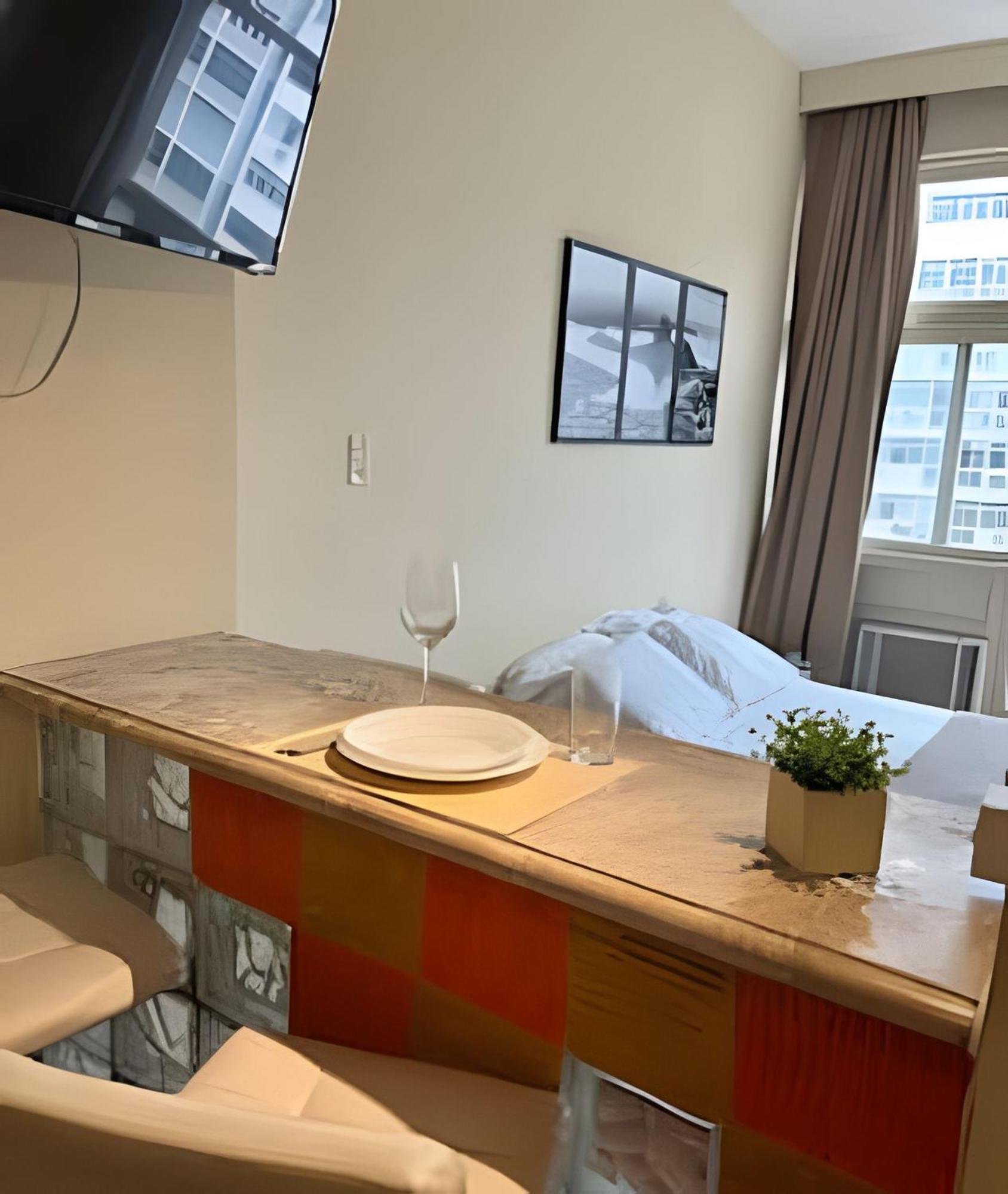 Apartamento Em Copacabana Com Vista Lateral Do Mar Rio de Janeiro Exterior foto